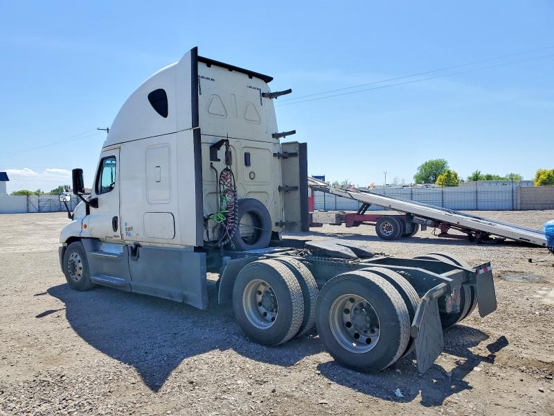 51918986 :رقم المزاد ، 3AKJGLDR2HSHW0628 vin ، 2017 Freightliner Cascadia 125 مزاد بيع