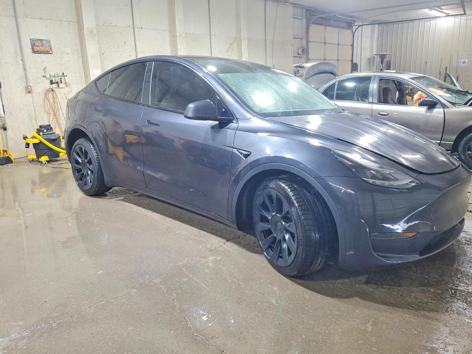 55037906 :رقم المزاد ، 7SAYGDED2RA299295 vin ، 2024 Tesla Model Y مزاد بيع