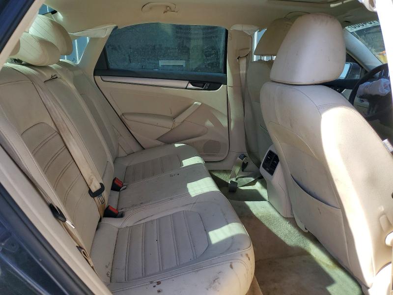 54164666 :رقم المزاد ، 1VWBT7A3XFC033979 vin ، 2015 Volkswagen Passat مزاد بيع