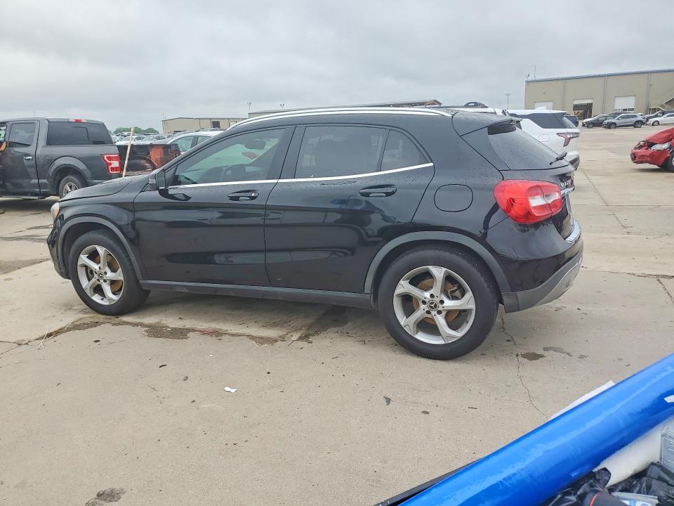 2018 Mercedes-benz Gla მანქანა იყიდება აუქციონზე, vin: WDCTG4EB0JJ455317, აუქციონის ნომერი: 54213276
