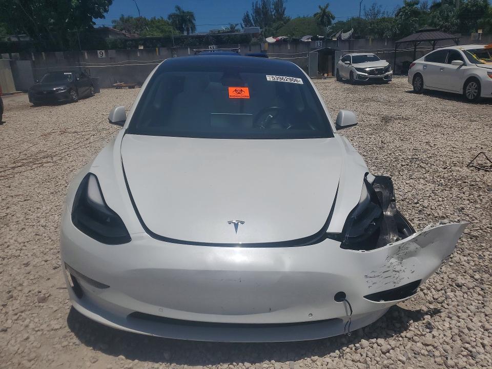 2022 Tesla Model 3 მანქანა იყიდება აუქციონზე, vin: 5YJ3E1EB4NF356488, აუქციონის ნომერი: 53962906