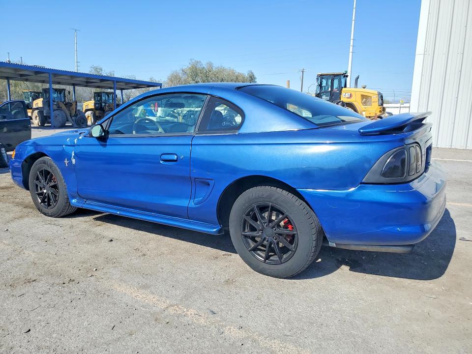 1998 Ford Mustang მანქანა იყიდება აუქციონზე, vin: 1FAFP4048WF132581, აუქციონის ნომერი: 52435846