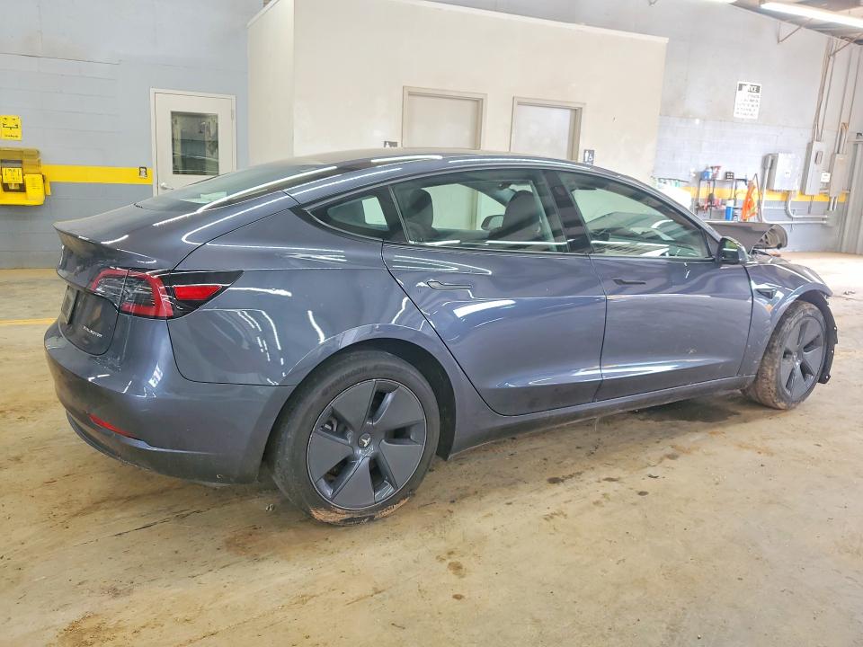 Продажа на аукционе авто 2023 Tesla Model 3, vin: 5YJ3E1EB5PF663056, номер лота: 55109076