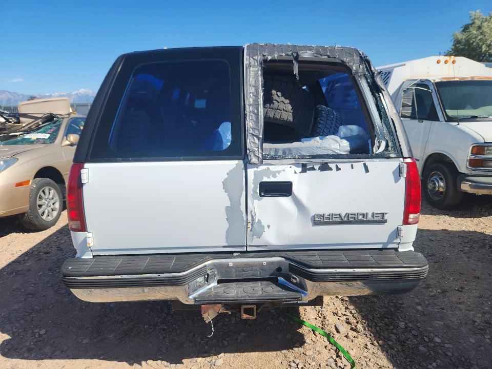 Продажа на аукционе авто 1993 Chevrolet Suburban, vin: 1GNGK26K5PJ362270, номер лота: 53302236