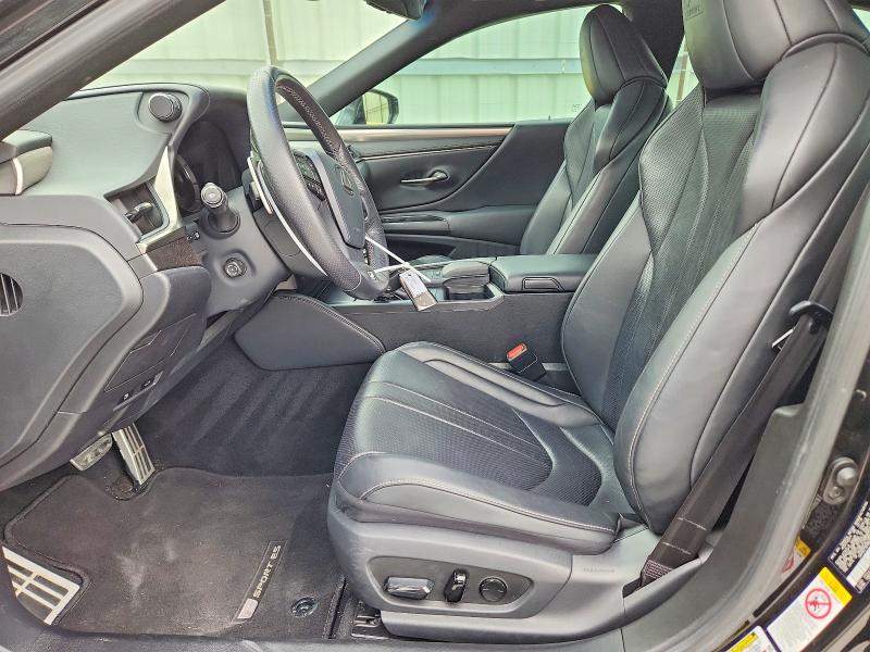 54005006 :رقم المزاد ، 58ABZ1B18KU025139 vin ، 2019 Lexus Es مزاد بيع
