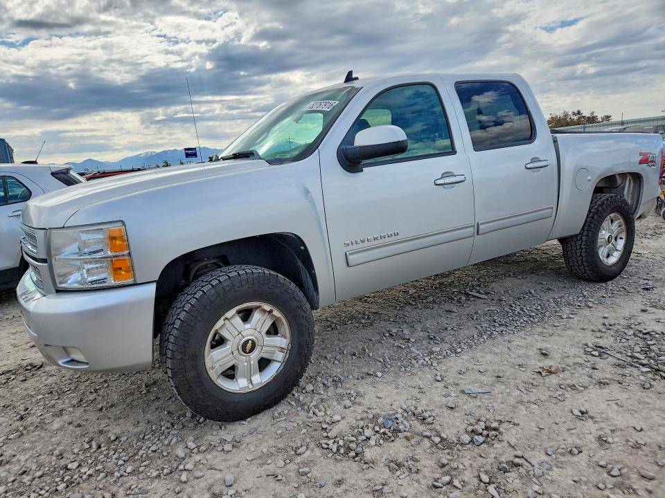 52767916 :رقم المزاد ، 3GCPKSE79CG233529 vin ، 2012 Chevrolet Silverado مزاد بيع