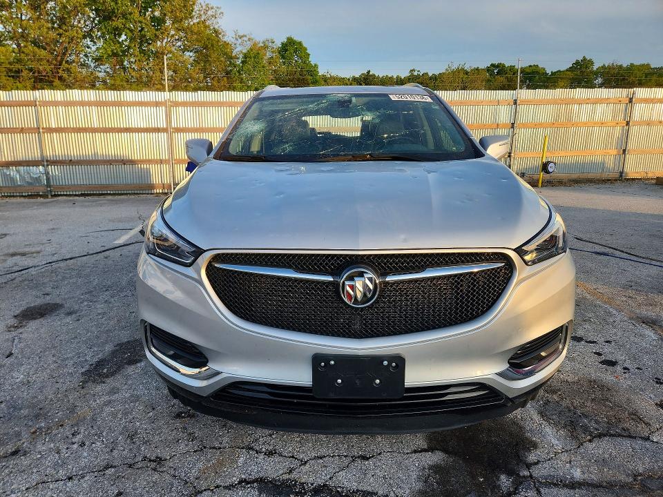 2021 Buick Enclave მანქანა იყიდება აუქციონზე, vin: 5GAERBKW3MJ262105, აუქციონის ნომერი: 52010136