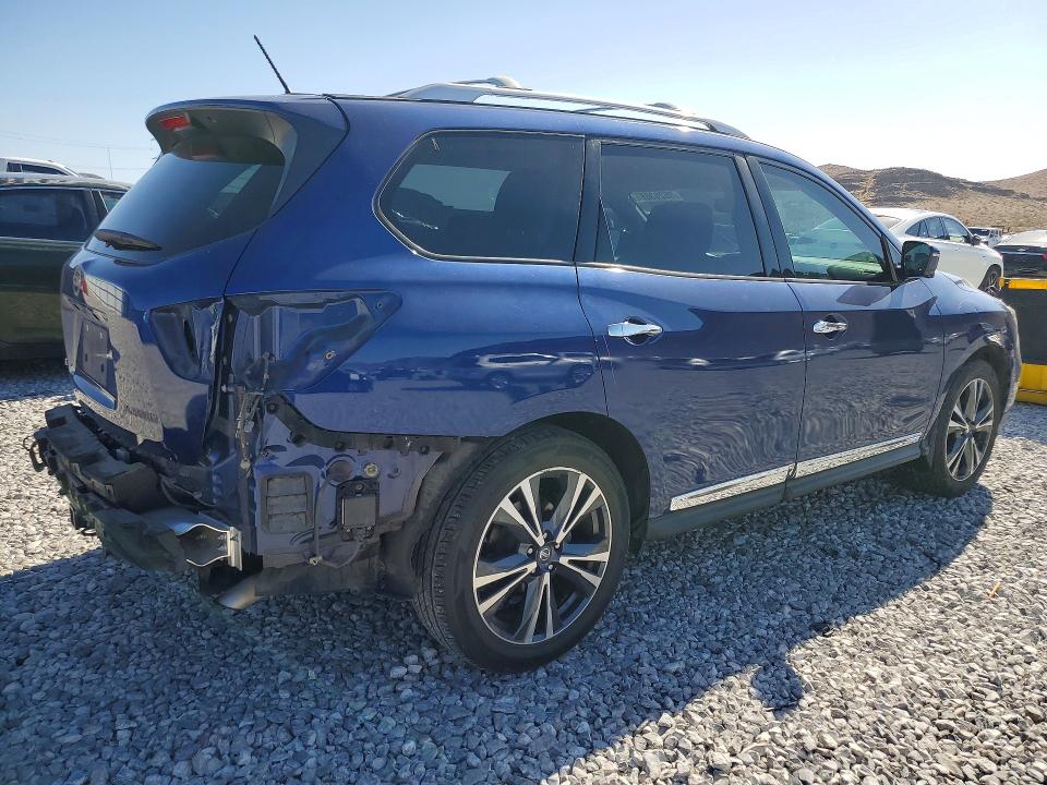 55203686 :رقم المزاد ، 5N1DR2MN1HC614389 vin ، 2017 Nissan Pathfinder مزاد بيع