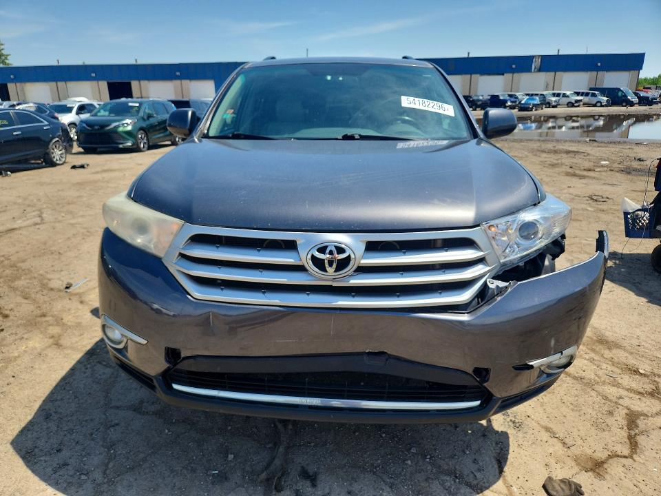 Продажа на аукционе авто 2011 Toyota Highlander, vin: 5TDBK3EH8BS041799, номер лота: 54182296