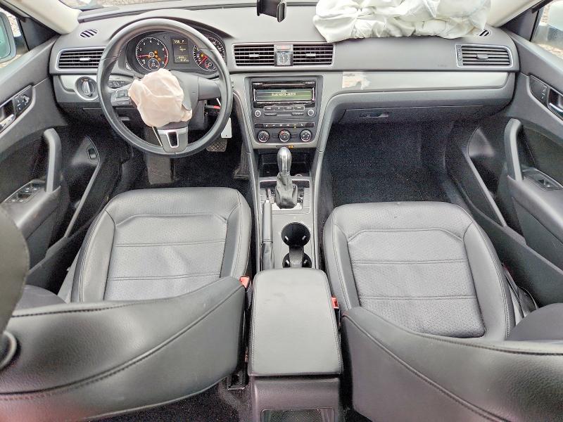 50724506 :رقم المزاد ، 1VWAS7A3XFC020812 vin ، 2015 Volkswagen Passat مزاد بيع