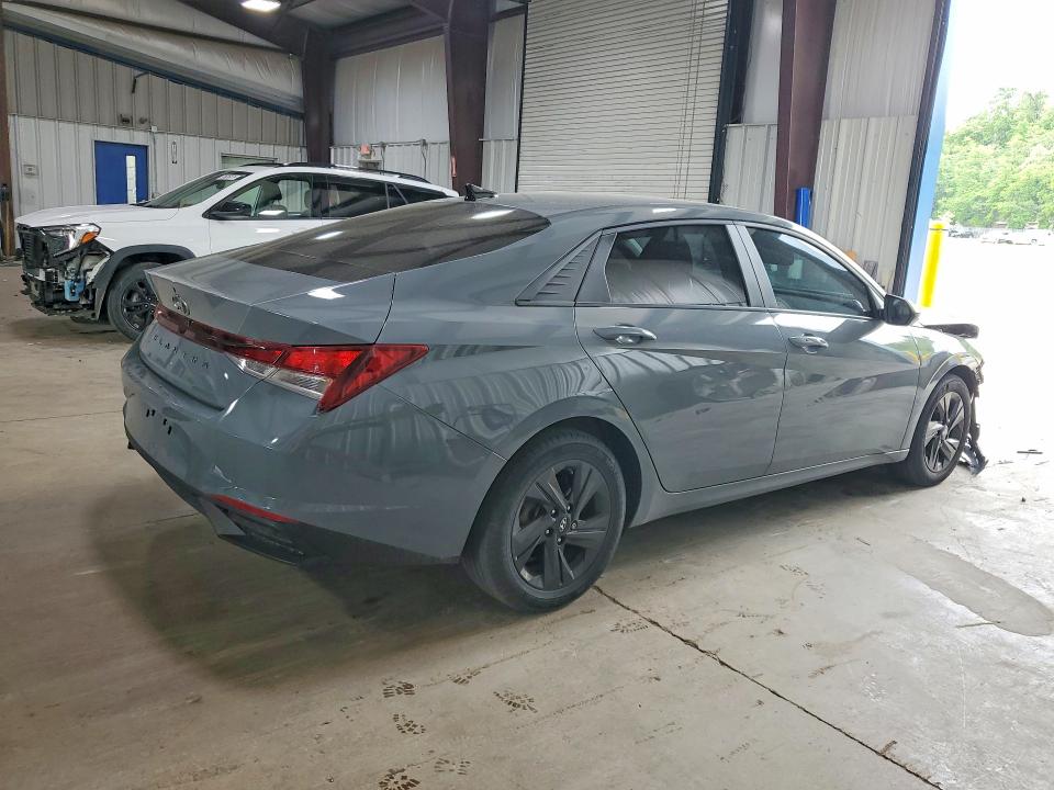 2022 Hyundai Elantra მანქანა იყიდება აუქციონზე, vin: KMHLM4AG9NU228126, აუქციონის ნომერი: 54125986