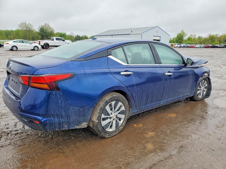 Продажа на аукционе авто 2020 Nissan Altima, vin: 1N4BL4BV2LC205618, номер лота: 52331436