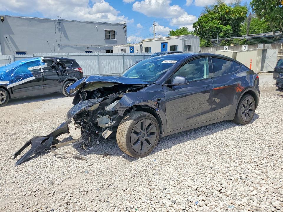 2025 Tesla Model Y მანქანა იყიდება აუქციონზე, vin: 7SAYGDED7SF238291, აუქციონის ნომერი: 53739976