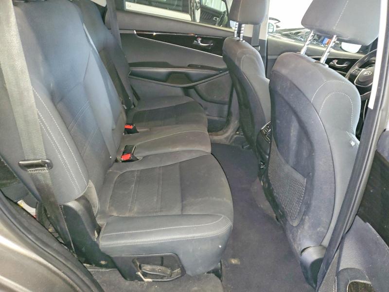 52624686 :رقم المزاد ، 5XYPGDA50KG547004 vin ، 2019 Kia Sorento مزاد بيع