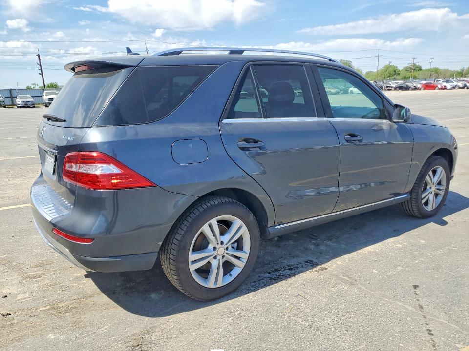 Продажа на аукционе авто 2015 Mercedes-benz Ml, vin: 4JGDA5HB3FA562880, номер лота: 53564426