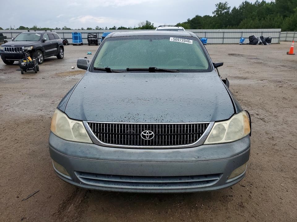 50972046 :رقم المزاد ، 4T1BF28B21U126052 vin ، 2001 Toyota Avalon مزاد بيع