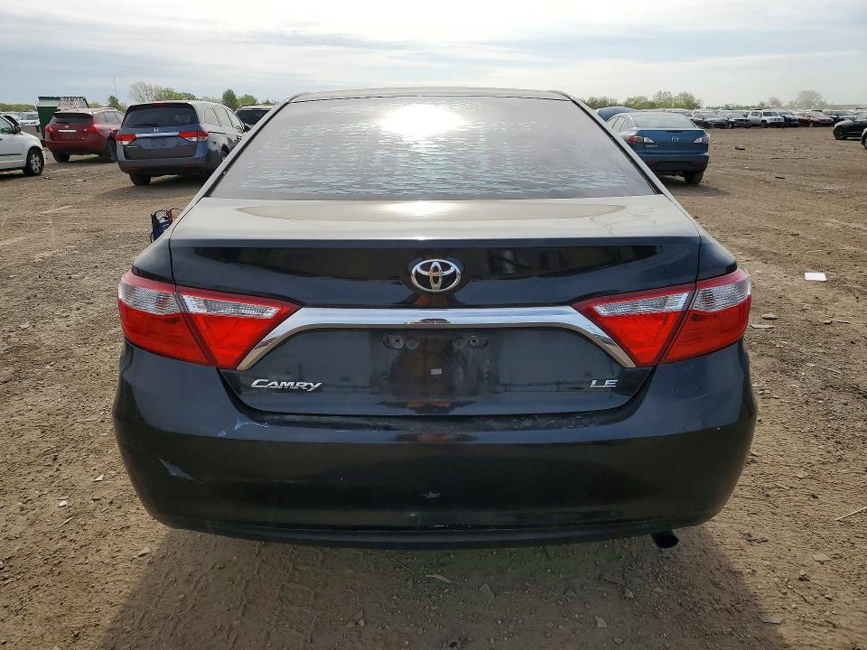 53271086 :رقم المزاد ، 4T4BF1FK2GR517455 vin ، 2016 Toyota Camry مزاد بيع