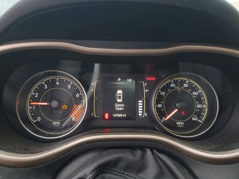 52007806 :رقم المزاد ، 1C4PJMCS1EW297848 vin ، 2014 Jeep Cherokee مزاد بيع