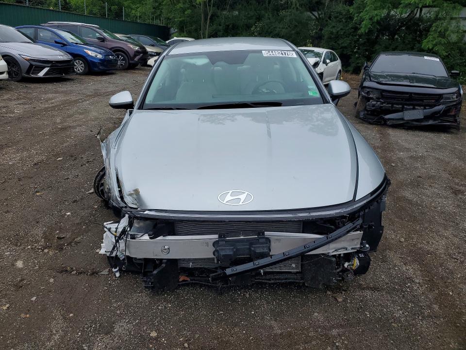 2025 Hyundai Sonata მანქანა იყიდება აუქციონზე, vin: KMHL64JA3SA509776, აუქციონის ნომერი: 54482176