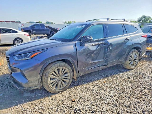 Auction sale of the 2022 Toyota Highlander, vin: 5TDFZRBHXNS196413, lot number: 53401546