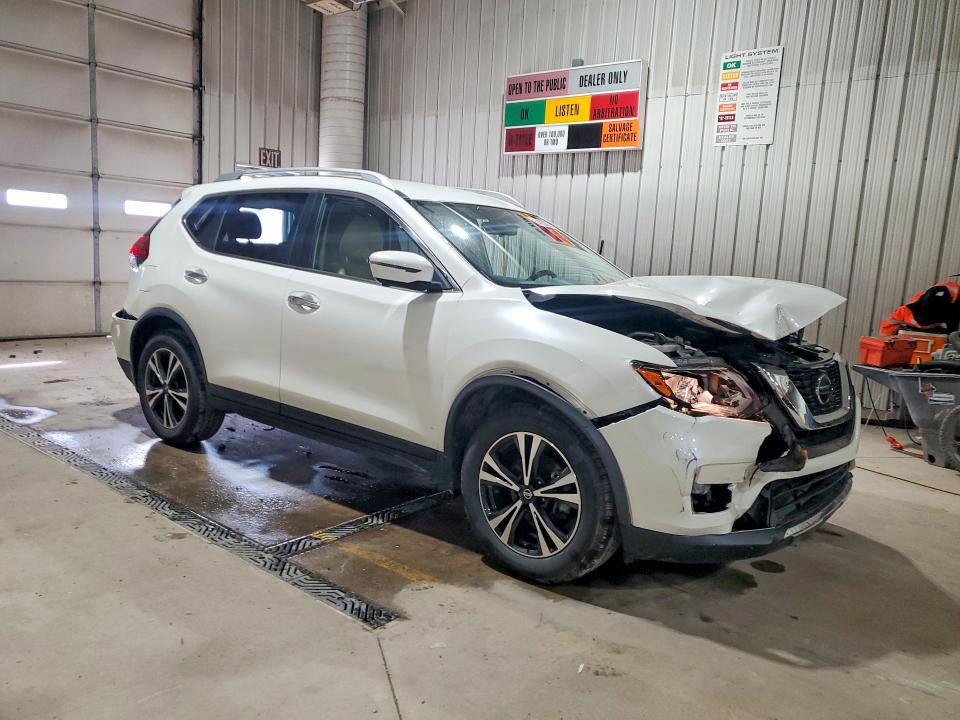 54753776 :رقم المزاد ، JN8AT2MV7LW100566 vin ، 2020 Nissan Rogue مزاد بيع