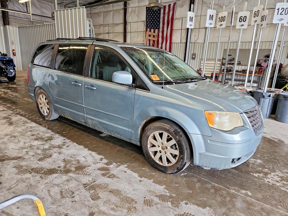 52737566 :رقم المزاد ، 2A8HR54P38R802601 vin ، 2008 Chrysler Town & Country مزاد بيع