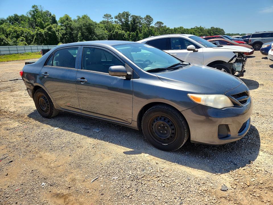 Продажа на аукционе авто 2013 Toyota Corolla, vin: 2T1BU4EE0DC104640, номер лота: 53419066