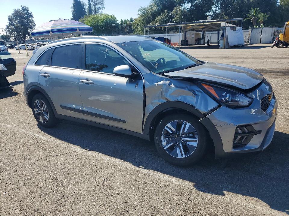 2022 Kia Niro მანქანა იყიდება აუქციონზე, vin: KNDCB3LC1N5548033, აუქციონის ნომერი: 52257646