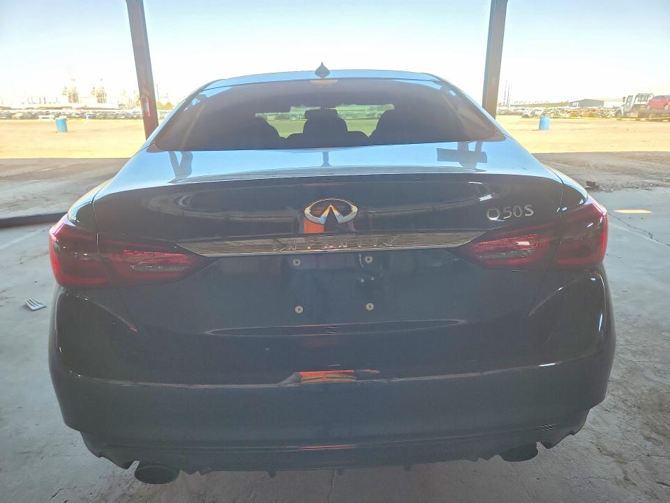 2018 Infiniti Q50 მანქანა იყიდება აუქციონზე, vin: JN1EV7AP7JM360276, აუქციონის ნომერი: 55088066