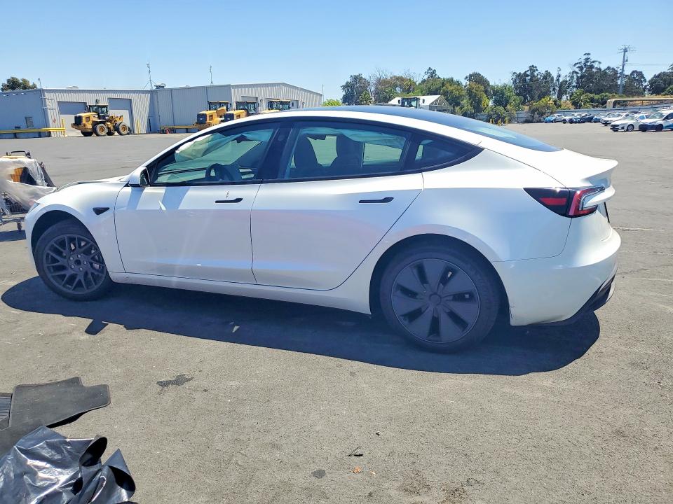 2025 Tesla Model 3 მანქანა იყიდება აუქციონზე, vin: 5YJ3E1EAXSF034912, აუქციონის ნომერი: 54273526