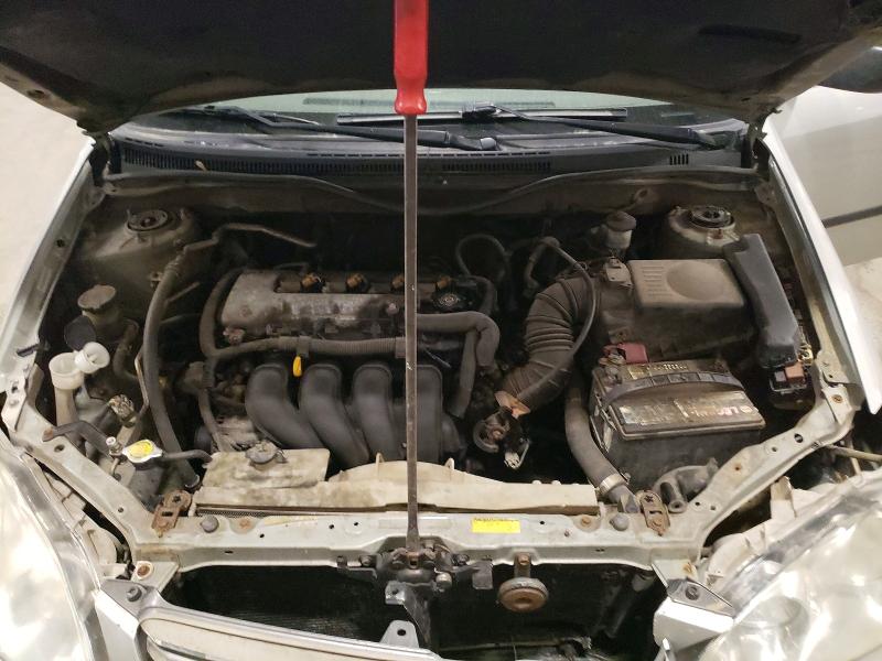 52195646 :رقم المزاد ، 1NXBR32E04Z191129 vin ، 2004 Toyota Corolla Sedan 2wd مزاد بيع