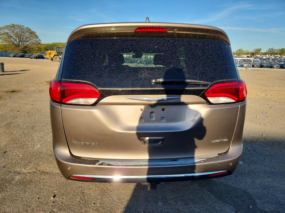 53112846 :رقم المزاد ، 2C4RC1GG2HR564872 vin ، 2017 Chrysler Pacifica مزاد بيع