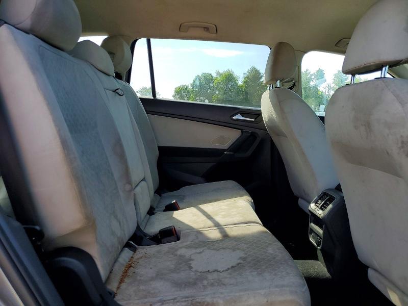Продажа на аукционе авто 2020 Volkswagen Tiguan, vin: 3VV0B7AX6LM140555, номер лота: 54010336