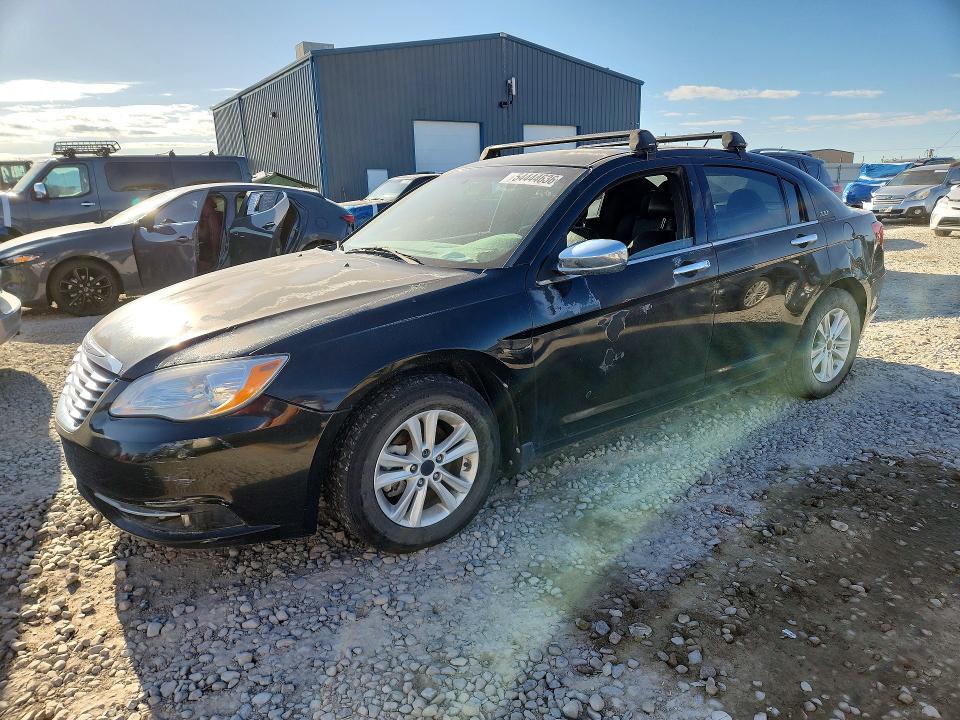 2011 Chrysler 200 მანქანა იყიდება აუქციონზე, vin: 1C3BC2FG9BN571061, აუქციონის ნომერი: 54444636