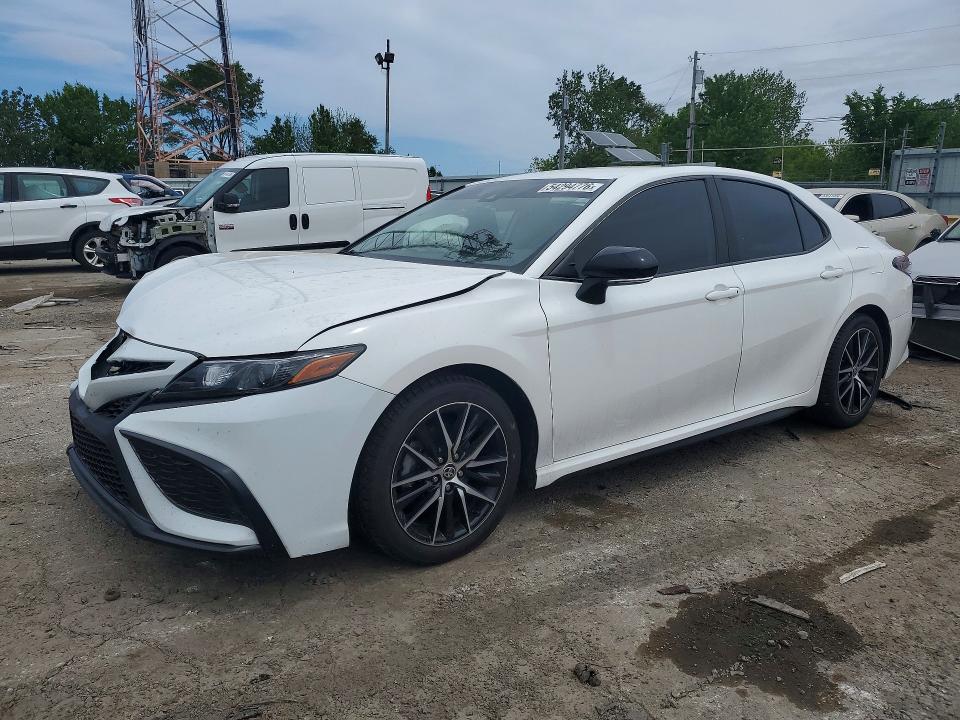 Продаж на аукціоні авто 2022 Toyota Camry, vin: 4T1G11AK1NU017662, номер лоту: 54294776