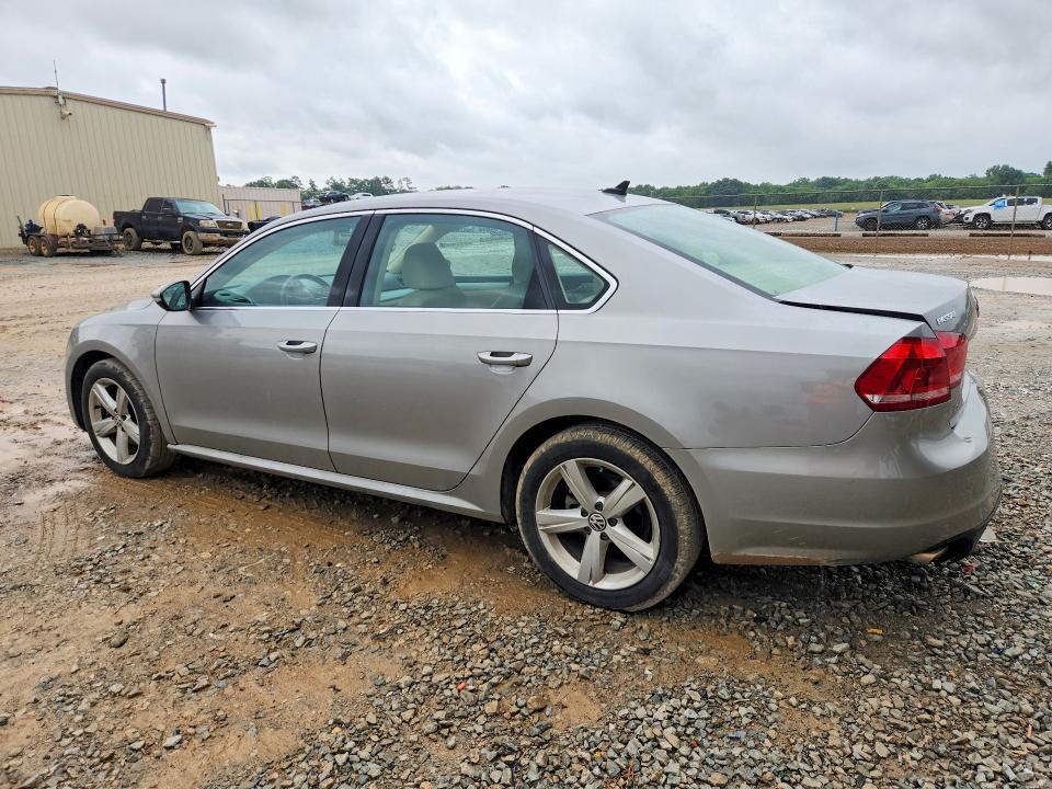 54310056 :رقم المزاد ، 1VWBH7A34CC102548 vin ، 2012 Volkswagen Passat مزاد بيع