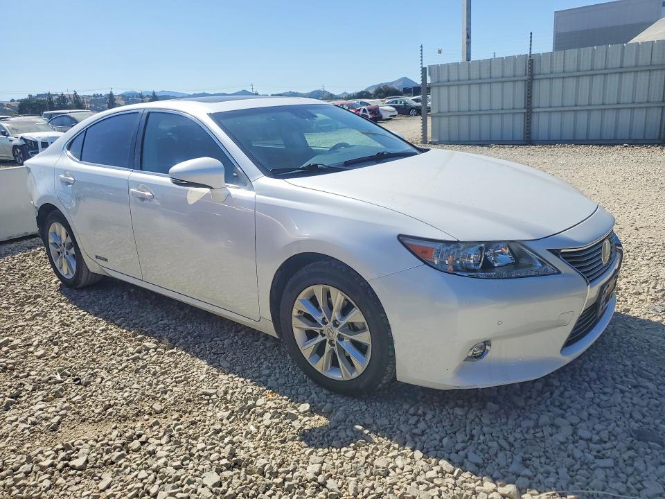 2015 Lexus Es მანქანა იყიდება აუქციონზე, vin: JTHBW1GG2F2098394, აუქციონის ნომერი: 54292666