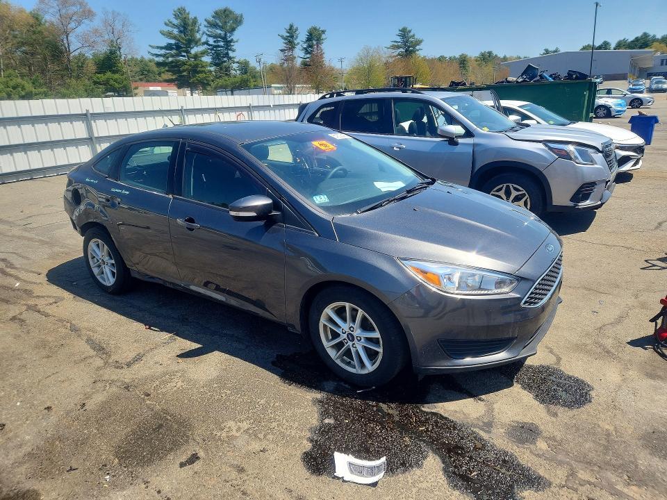 49896766 :رقم المزاد ، 1FADP3F29HL326371 vin ، 2017 Ford Focus مزاد بيع