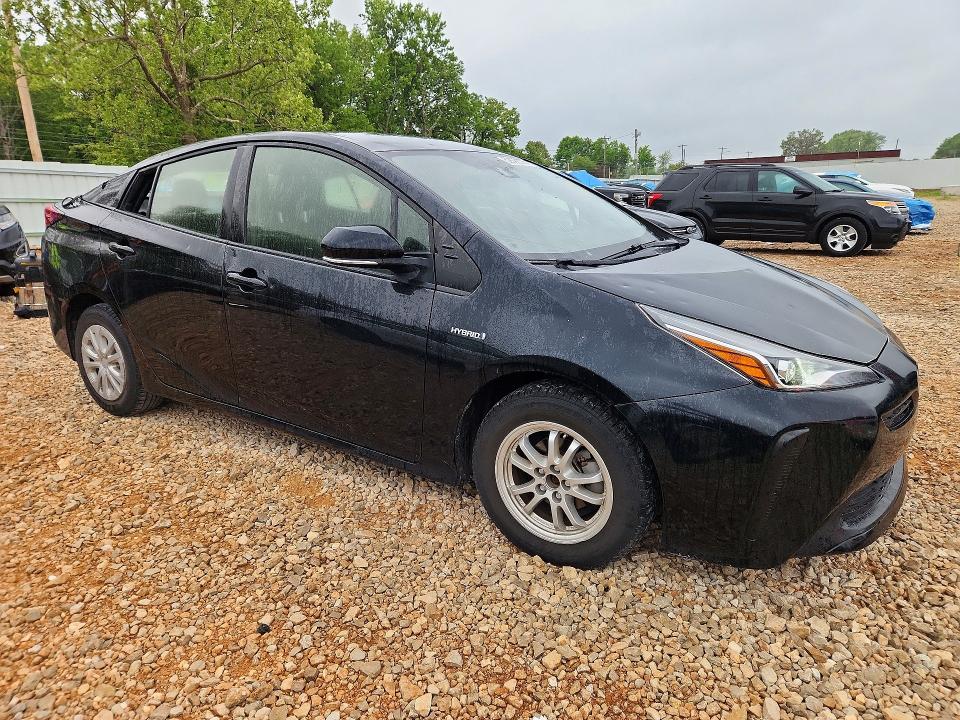 Продажа на аукционе авто 2021 Toyota Prius, vin: JTDKAMFU3M3141110, номер лота: 52598336