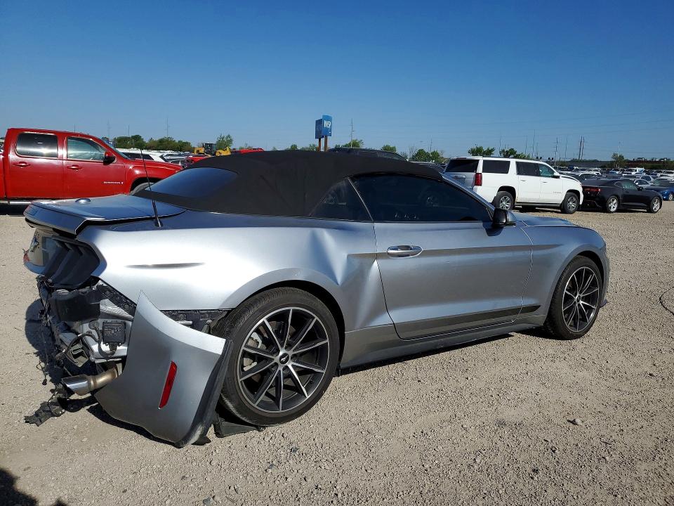 Продажа на аукционе авто 2022 Ford Mustang, vin: 1FATP8UH6N5113586, номер лота: 53813746