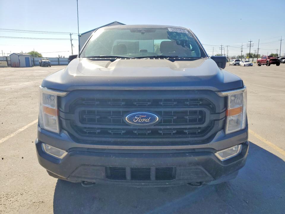 52093636 :رقم المزاد ، 1FTEX1EP5NKD51964 vin ، 2022 Ford F150 مزاد بيع