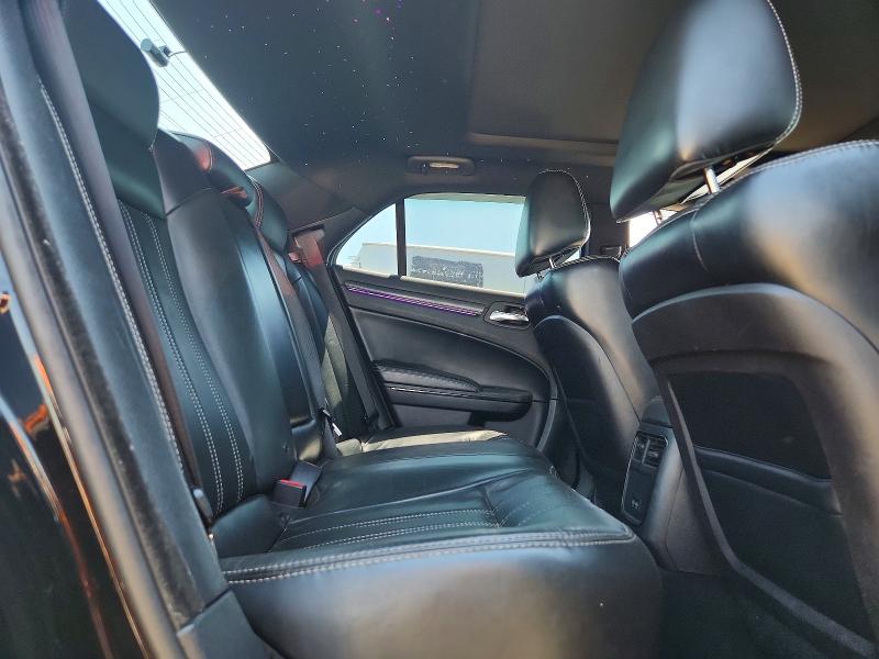 Продажа на аукционе авто 2015 Chrysler 300, vin: 2C3CCABG2FH876081, номер лота: 52963066
