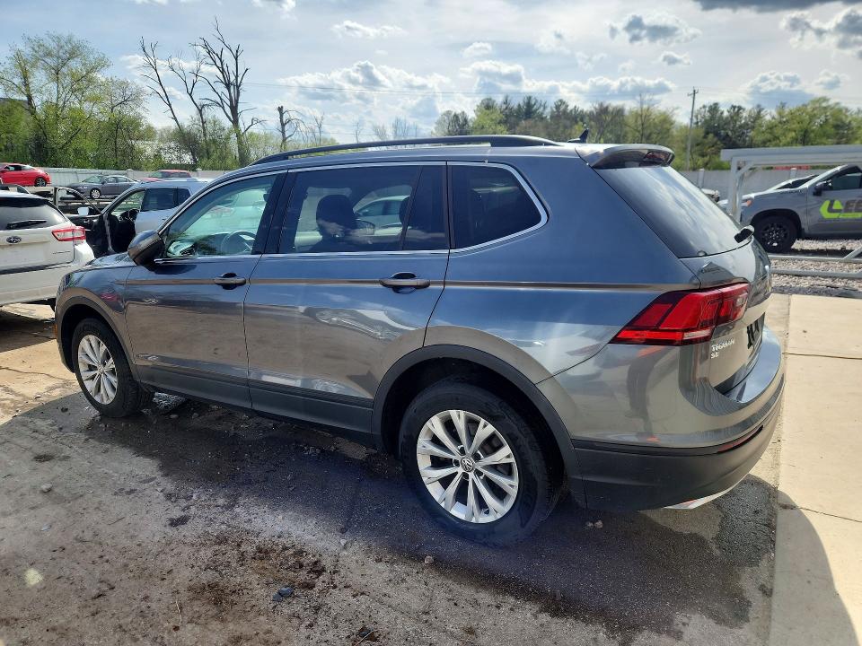 52352356 :رقم المزاد ، 3VV2B7AX3KM186531 vin ، 2019 Volkswagen Tiguan مزاد بيع