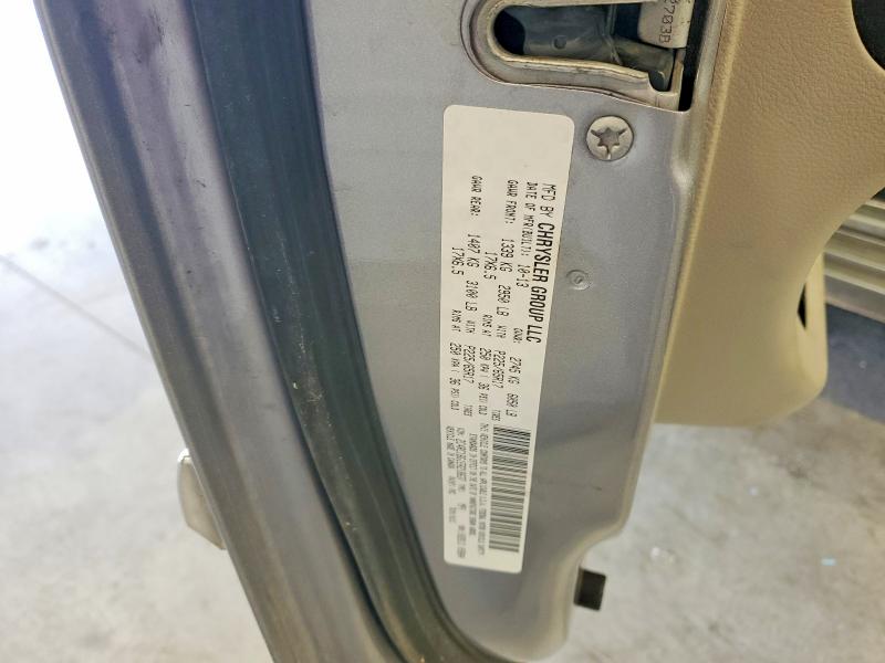 53398596 :رقم المزاد ، 2C4RC1BG1ER218637 vin ، 2014 Chrysler Town & Country مزاد بيع