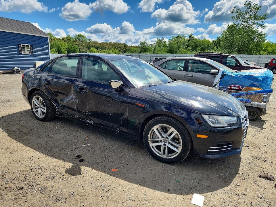 54806926 :رقم المزاد ، WAUANAF43HN052322 vin ، 2017 Audi A4 مزاد بيع