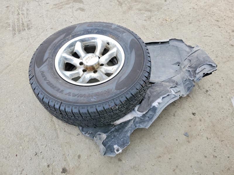 Продажа на аукционе авто 2000 Gmc Yukon, vin: 1GKEK13T0YJ211639, номер лота: 52195986