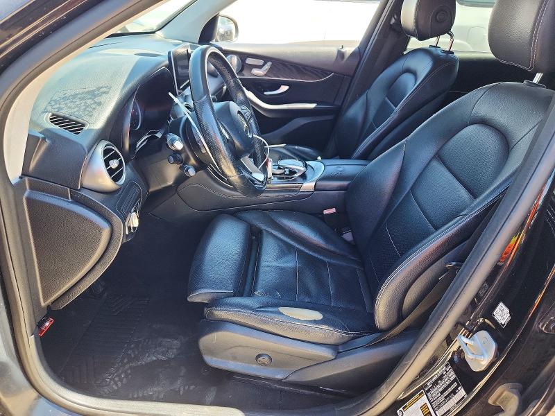 53720946 :رقم المزاد ، WDC0G4JB9GF011633 vin ، 2016 Mercedes-benz Glc مزاد بيع