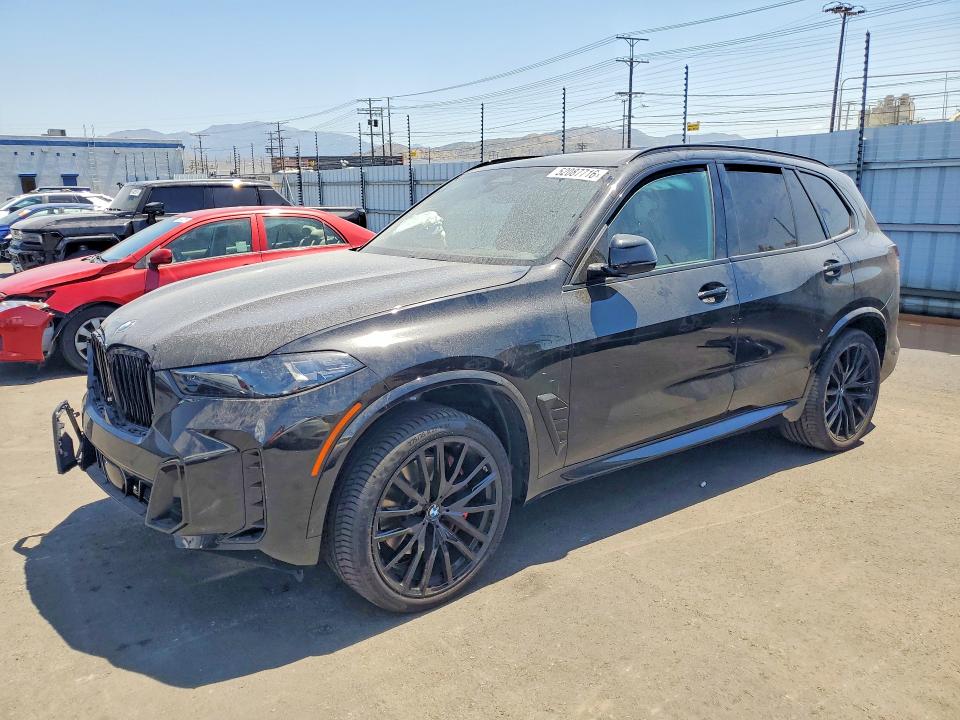 52087716 :رقم المزاد ، 5UX13EU09T9301402 vin ، 2026 Bmw X5 مزاد بيع