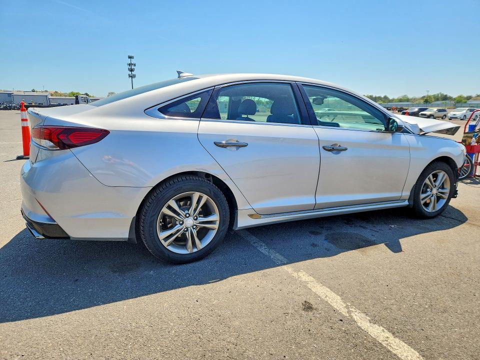 2019 Hyundai Sonata მანქანა იყიდება აუქციონზე, vin: 5NPE34AF4KH770246, აუქციონის ნომერი: 53662646
