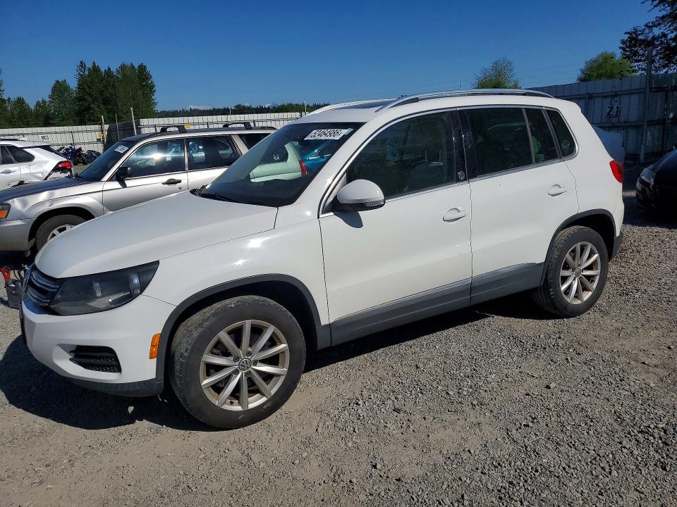 Auction sale of the 2017 Volkswagen Tiguan, vin: WVGSV7AX5HK014776, lot number: 52464986